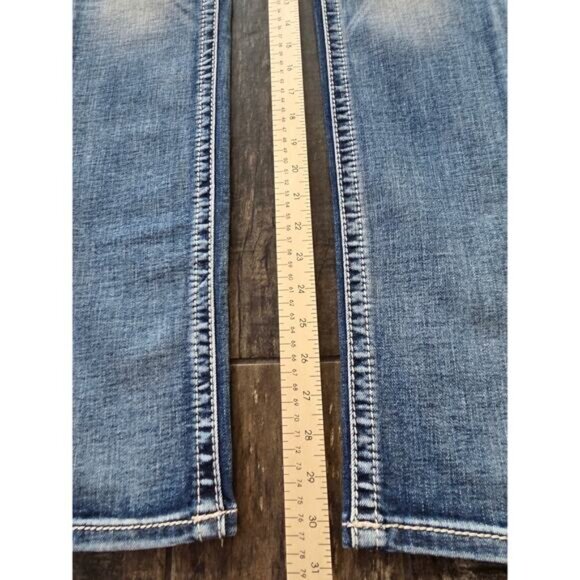 Miss Me Jeans (NWT) Mid-Rise Straight (27x33) - Picture 5 of 14